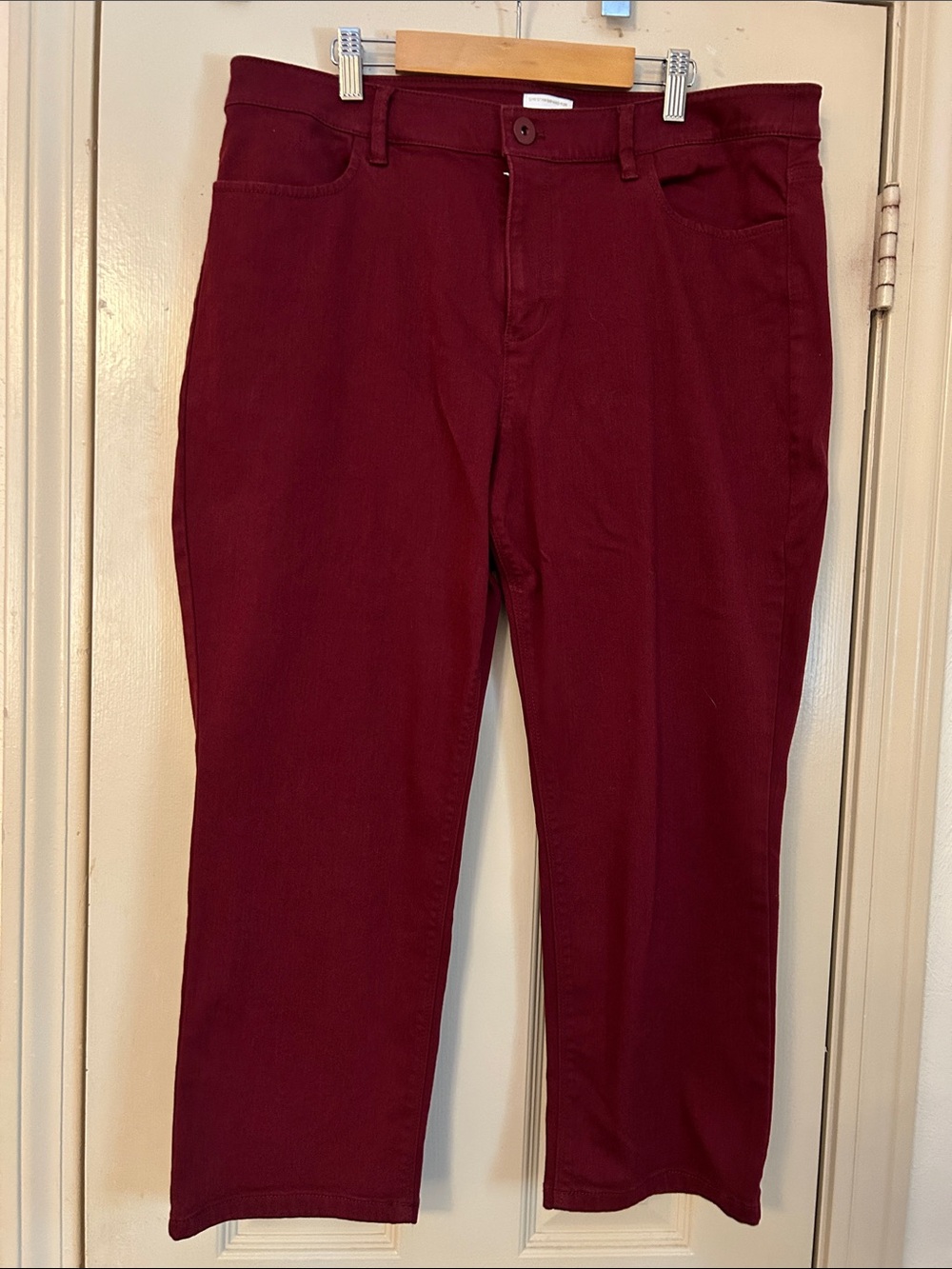 J. Jill Straight-Leg Jeans in Wine